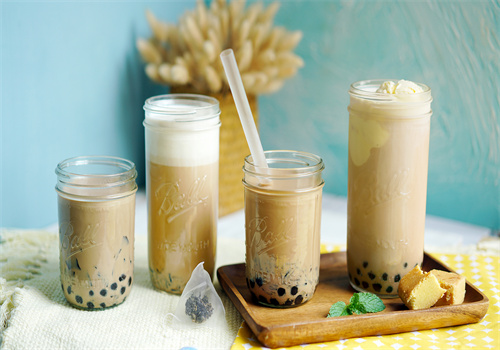 青石榴奶茶