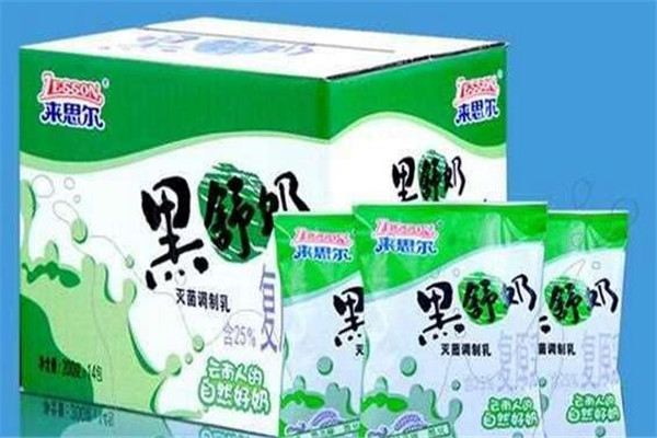 来思尔牛奶