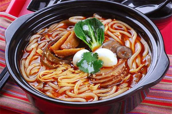 砂锅匠土豆粉加盟