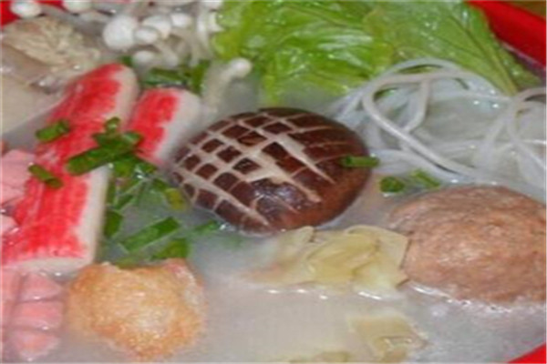 九巷红麻辣烫