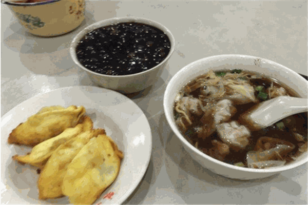 美迪炊饭早餐加盟