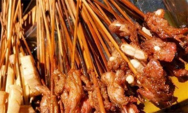 随意串乐山油炸串串