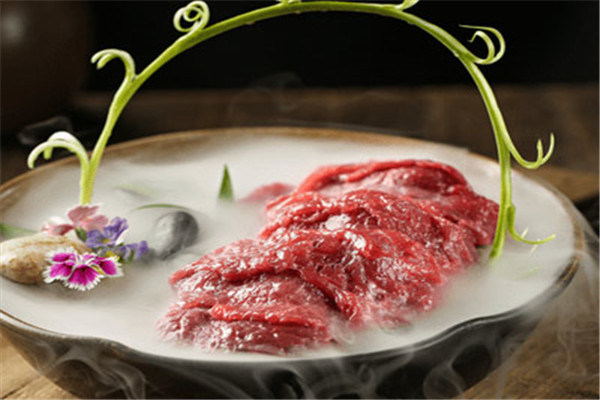 尽膳口福跷脚牛肉火锅