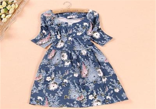 芙娜妮服饰