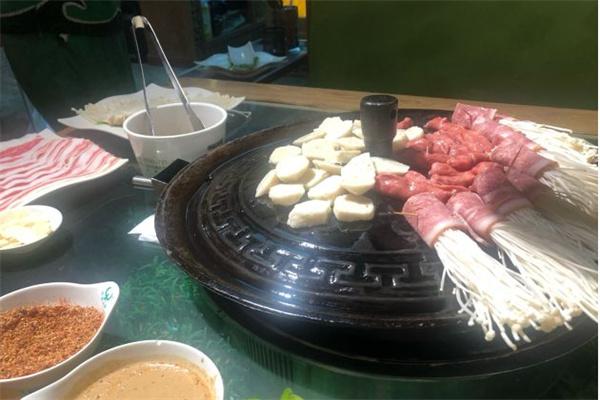 大草原盾牌烤肉加盟