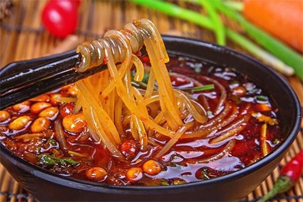 老八婶酸辣粉加盟