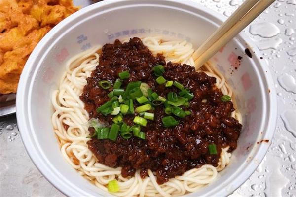 陈记炸酱面