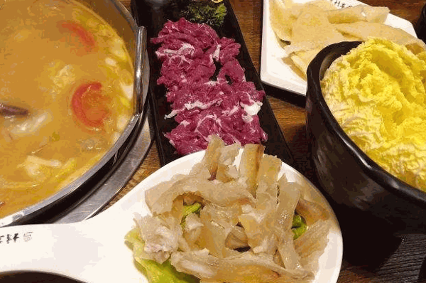 乡村草黄牛火锅