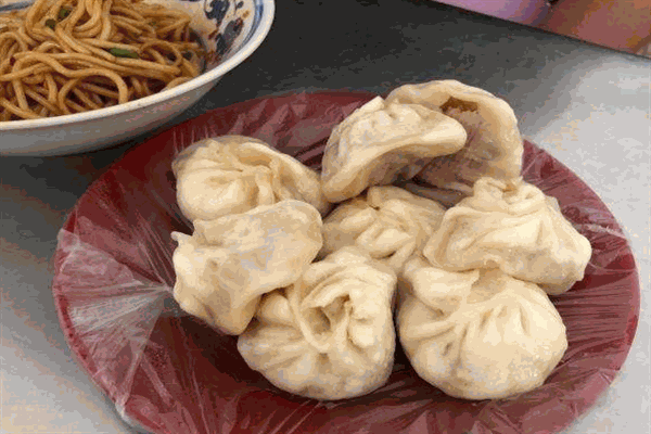 高师傅特色米粉汤包