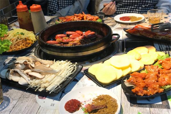 金大叔石锅烤肉加盟