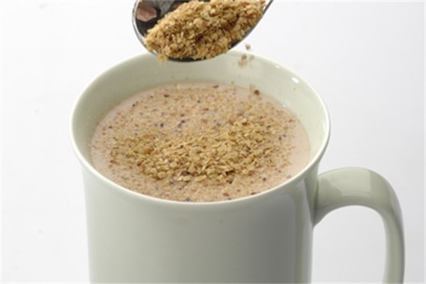 宋小芊奶茶