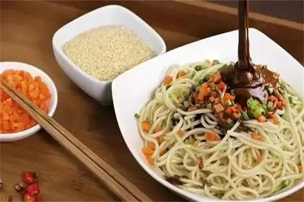 程记热干面加盟
