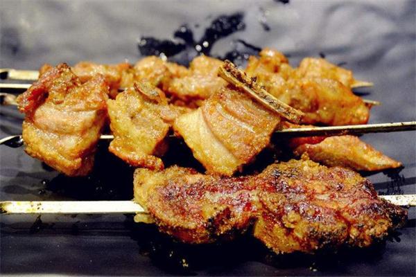 寻欢焖烤羊肉串
