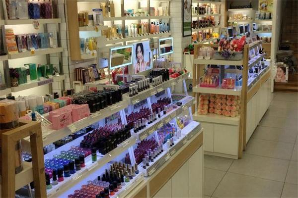 万色店化妆品