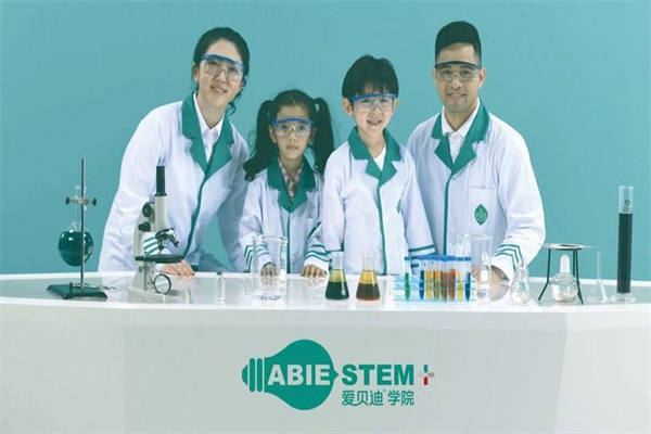 马上诺披萨加盟
