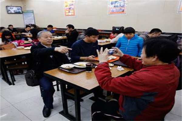 将军肚包子铺