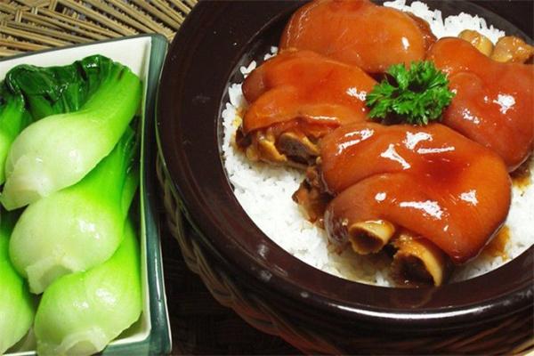 春哥猪蹄饭加盟
