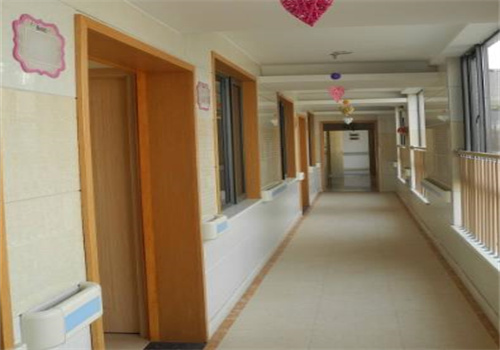 逸休雅居养老院