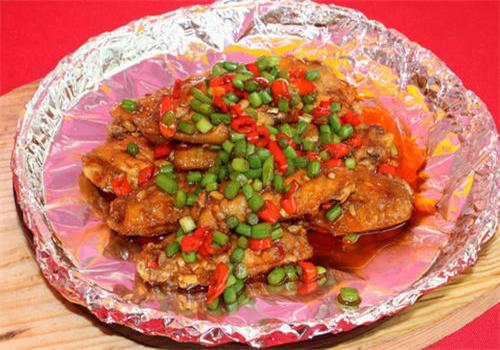 咯砸味湘菜