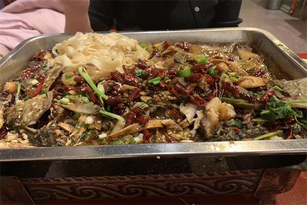 香酥烤鱼店加盟