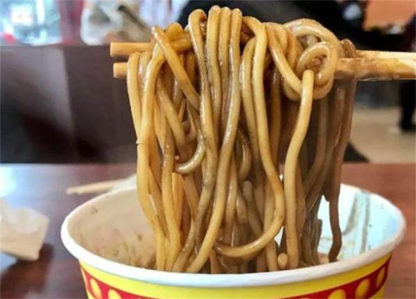 蔡林记热干面