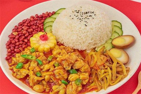 富贵牛蛙饭加盟