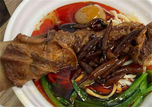 小徐牛排板面