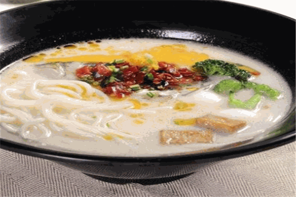 彭海军鱼粉店加盟