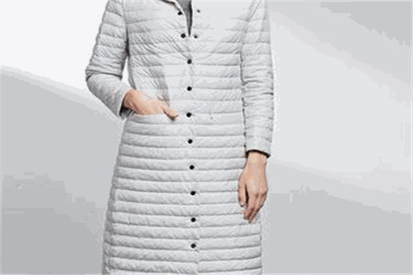 爱美斯羽绒服加盟