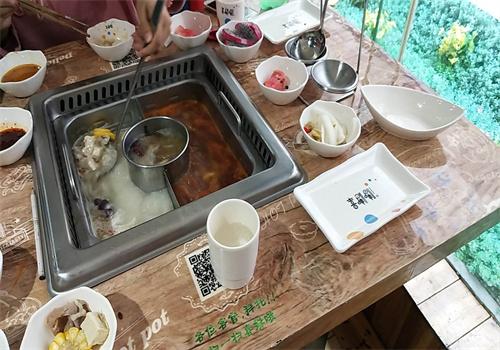喜刷刷火锅店