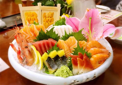 黑眼熊日料