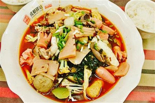 成都驿站冒菜加盟