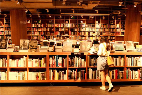 小飞龙书店加盟