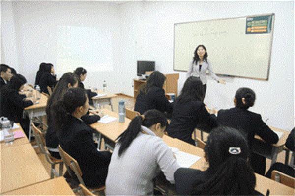 新东方双师课堂加盟