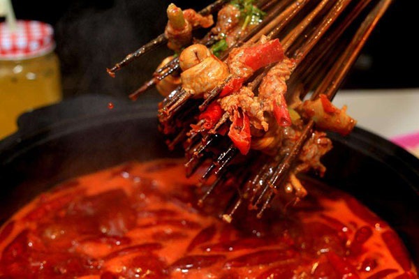 让谦谦飞小郡肝串串香