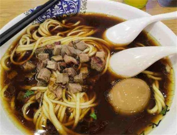 宇飞牛肉面