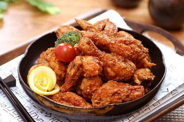 艾客莱炸鸡汉堡加盟