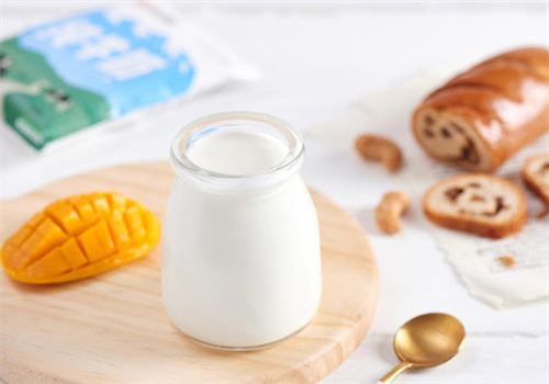 皇氏乳业牛奶