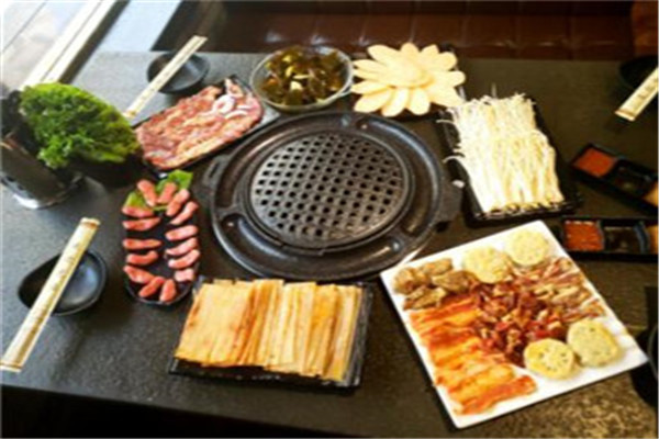 韩宫道木炭烤肉