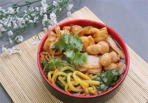 椒鲜生麻辣烫