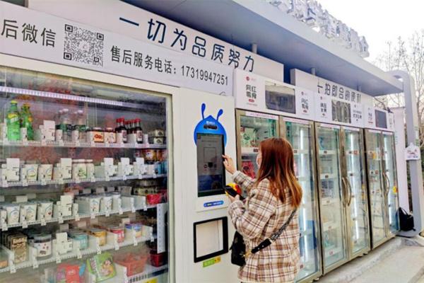 小晨同学加盟