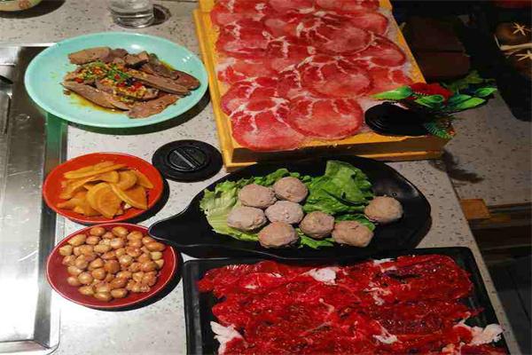 青歌牧场羊肉火锅