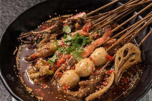 恋串串串香