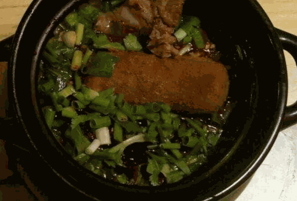 罐罐臭豆腐米线