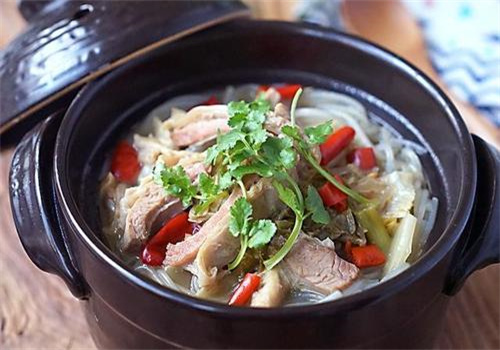 传奇羊肉砂锅