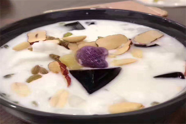 杨老三炒奶果