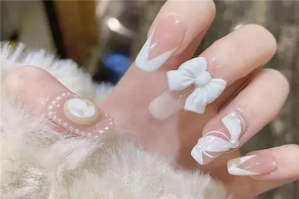 美人帮美甲加盟