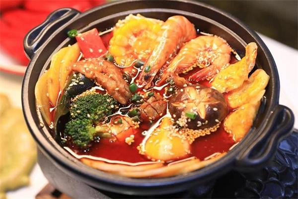 时光浅夏麻辣烫加盟