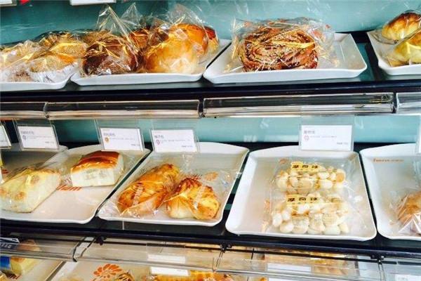 爱维尔面包店加盟