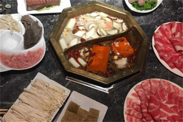 聚合庄火锅